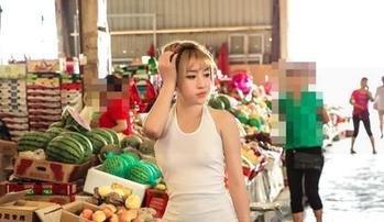 AISS爱丝(黄金版) - 亚美依教你逛街：不仅有购物清单，还有高清图库的隐秘宝藏！