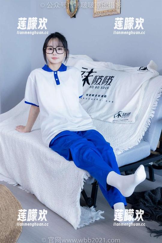 BoBoSocks袜啵啵-周周 BoBoSocks袜啵啵 - 周周的高跟凉鞋私房揭秘,合集里藏着哪些小花样?