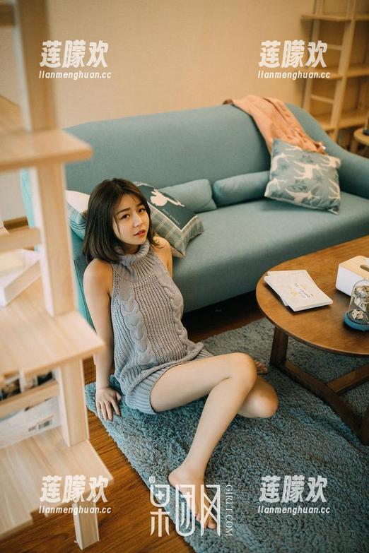 GIRLT果团网-莫雅淇 GIRLT果团网 - 莫雅淇的天台原图:认真但不正经,风筝飞走的我想哭!