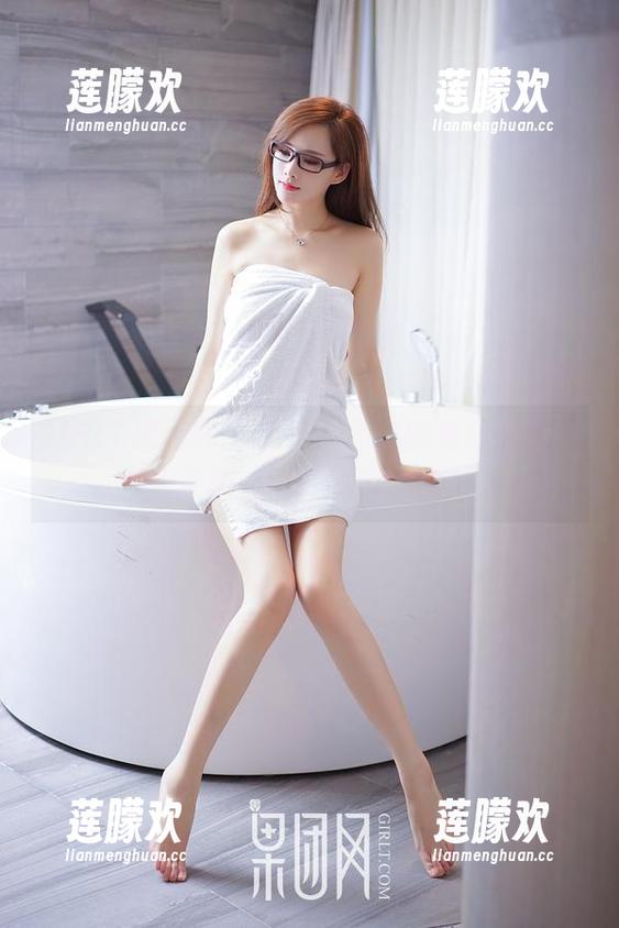 GIRLT果团网-裴希西 GIRLT果团网 - 裴希西和她的浴缸福利,原图值得一刷再刷!