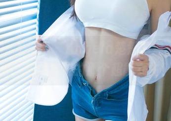 UGirls尤果网 - Angela楚楚的温柔图片集：你们未见的那个超能女生！