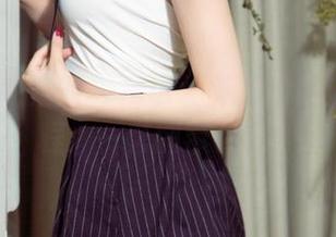 UGirls尤果网 - 探访杨乔之的高清空姐旅程：一套图带你飞！