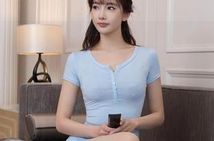 Xiuren秀人网 - 怎能不说Lovely璐璐的美脚？那些炫目的资源，让人满眼都是想法。