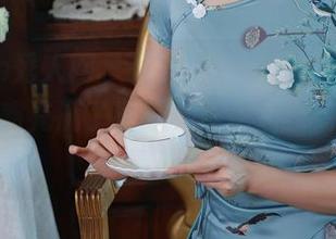 Xiuren秀人网 - 这是Yomi悠蜜的图包，黑丝诱惑充满了疑惑，每张图都有她的故事呢。
