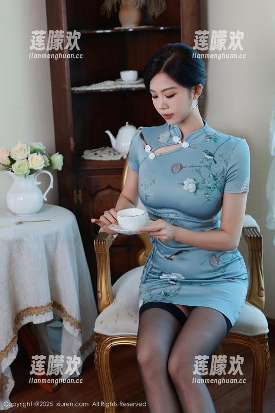 Xiuren秀人网 - 这是Yomi悠蜜的图包，黑丝诱惑充满了疑惑，每张图都有她的故事呢。