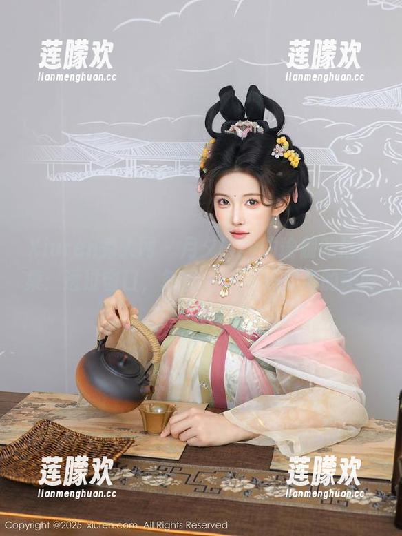 Xiuren秀人网-月夕Lily Xiuren秀人网 - 月夕Lily的瑜伽私拍合集:透过窗口,忽然一רגע妈妈说的美好