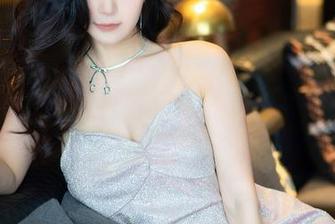 Xiuren秀人网 - 桃桃子合集：随性女孩的日常，咋就这丫头的壁纸了呢？真奇怪！