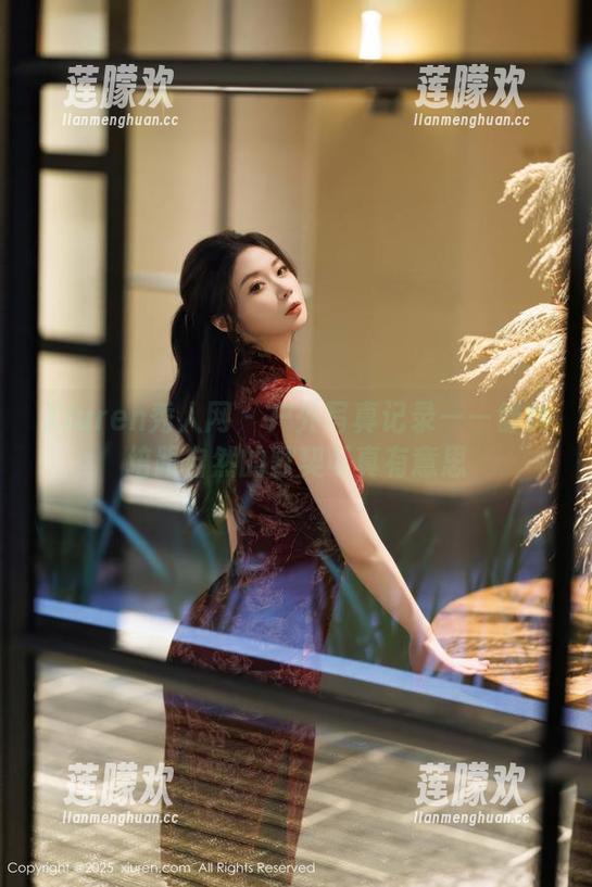 Xiuren秀人网 - 户外写真记录——舒林培跟自然的默契可真有意思