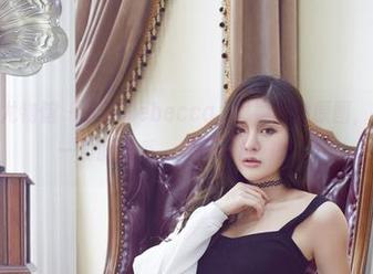 YouWu尤物馆 - 放眼Rebecca_吴颖茵的原图，妹妹与这一切的关系，显得异常微妙。