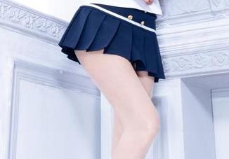 beautyleg - Anonymous又来了，海边图包更新，海浪声里隐忍的纠结算什么？