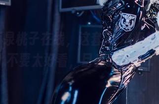 izumi泉桃子在线，这套2b靡烟旗袍简直不要太好看，目光飘忽中...
