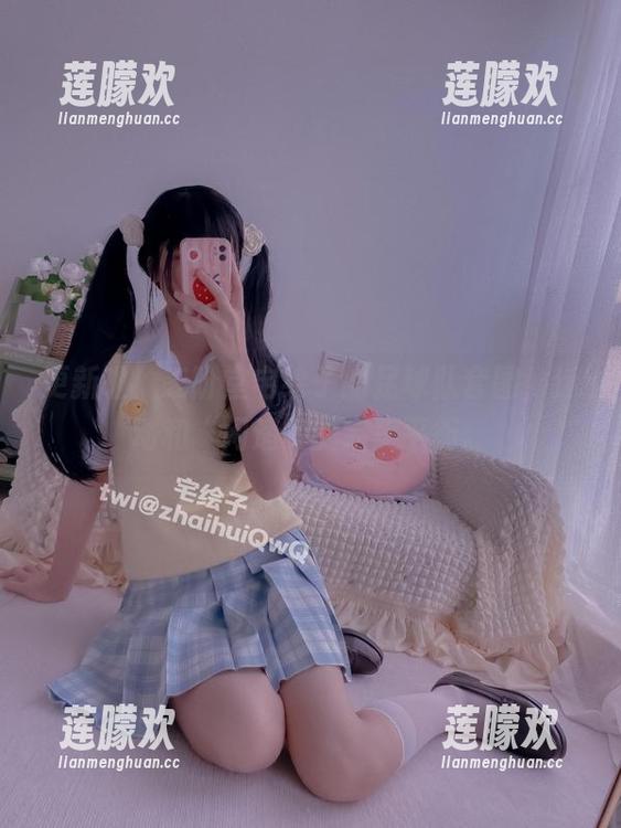 二阶堂宅绘子 更新啦!二阶堂宅绘子的足球队套图,运动和“闲适”的完美平衡。