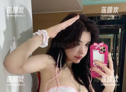 微密圈 - 小心！于芷晴的丝袜合集可能让你失去理智