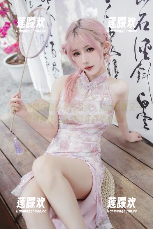 仙女月的白猫少女作品集：她的猫咪又一波神操作，高清到你都想撸猫！