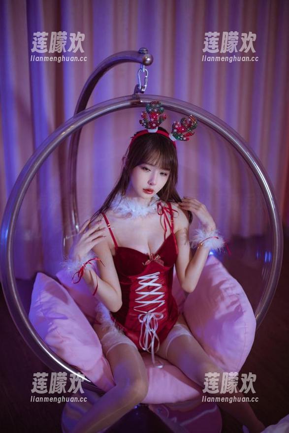 拥有余多多Dudu的睡衣，不怕更新后没有灵感，看这些图片就好了！