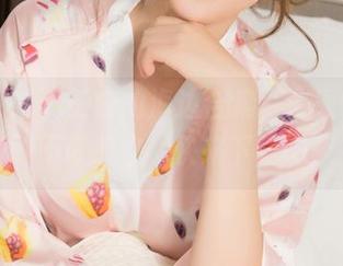克拉女神 - 王睿的海边合集，今天的风蓝得不可思议，快来下载吧！