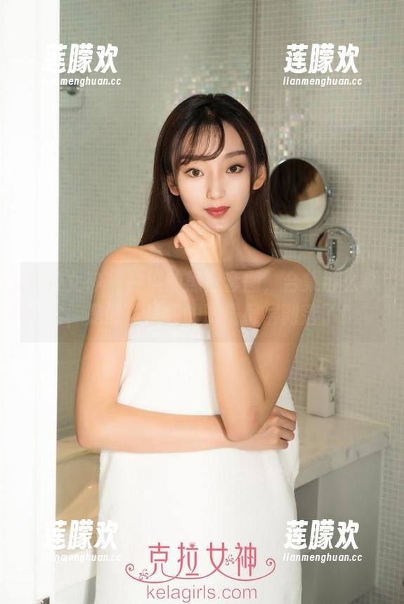 克拉女神 - 钟淇的黑白套图，合集那么真实，是时候让我的滤镜层层剥落了！