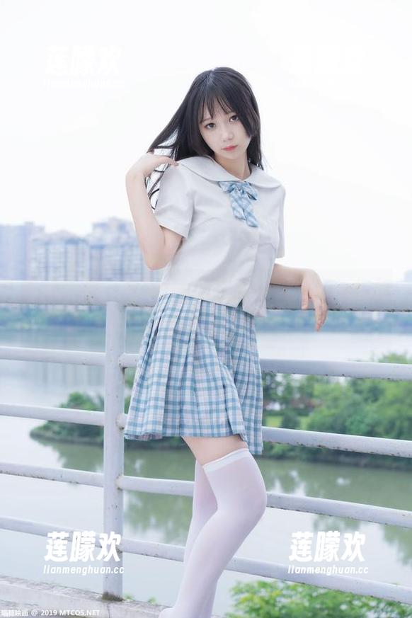 喵糖映画 - lovely呆玄的泳衣分享，你敢不下载？果然还是人间不值得！