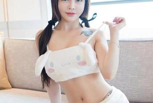 嗲囡囡 - 作品严重侵犯了我对浴缸的平凡印象，赵小米Kitty果然不按常理出牌。