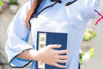 尤果网 - 尤菲儿的定制办公室作品，碰撞出意想不到的火花啊。