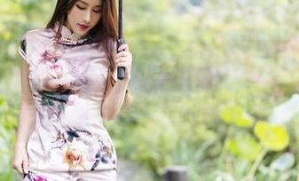 尤蜜荟 - 私拍V.S.万圣节，Carol周妍希在美图里诠释“显眼”这件事