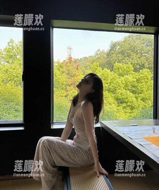 微密圈 - 就是阿朱啊的“羊了个羊”：免费资源畅享，一不小心被羊圈住了。