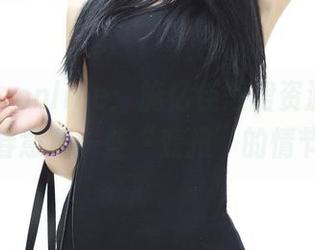 推女神 - online：施忆佳短裙资源，满满的春意和一些“变扭”的情节？