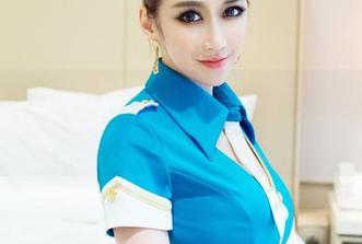 推女郎 - 一张图片，郑瑞熙的裸足，默默牵起我的注意。
