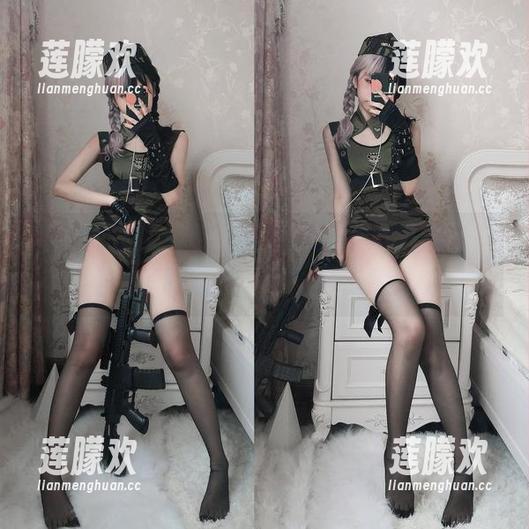 角斗吧，果咩酱！这套图下我心思乱飞，不如聊聊你的“动”与“静”。