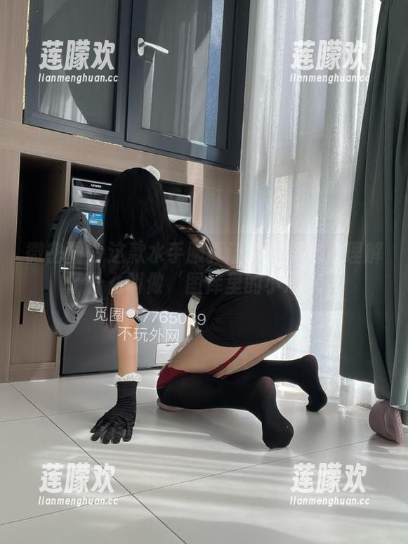 楚楚不吃鱼 微密圈 - 这款水手服真让楚楚不吃鱼理解了什么叫做‘图库里的小心机’