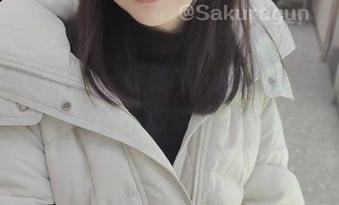 樱群的写真——旋转木，它就像个梦，我却不敢确认。