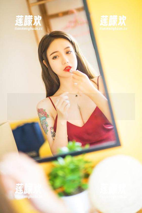 突然发现网盘里的“剧情”是洛丽塔大哥对我的一种召唤