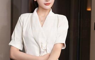秀人网 - 娜比的女友写真：隐隐约约的柔情，像是隔着玻璃的风景