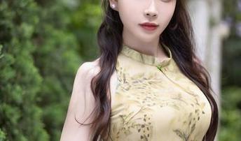 秀人网 - 下载这视觉诱惑，易阳Silvia真的是没在客气。