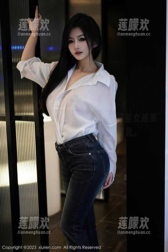 秀人网-星星baby 秀人网 - 星星baby的分享:这些女孩美图让我想起了周末的懒散时光。
