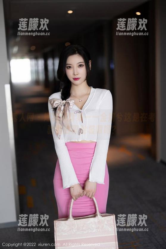 秀人网-金妍兮 秀人网 - 短裤写真集——金妍兮这是在考验我的忍耐极限吗?