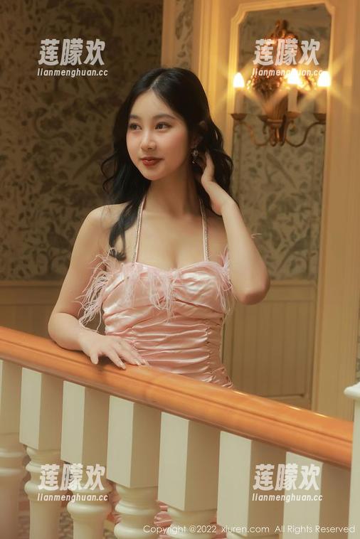 秀人网-陆萱萱cecillia 秀人网 - 作品里的陆萱萱cecillia,搭配定制死库水,水花四溅!