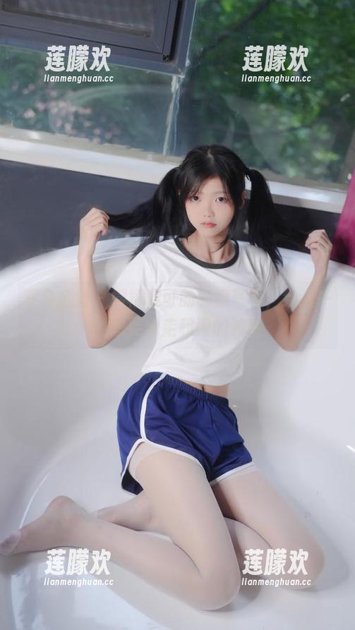 紧急企划-樱樱樱可 紧急企划 - 樱樱樱可的和服写真,给人一种想要偷走和服的冲动