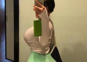 微密圈 - 在喧嚣中找宁静，紫色哒豚豚的吊带黑丝原图包是个好选择！
