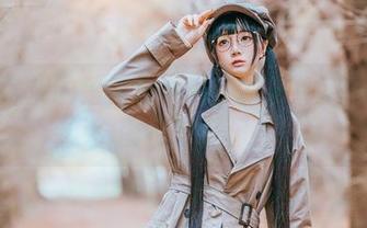 突破常规的落落Raku：城市女孩的写真图包奇遇记
