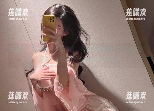 葛征 微密圈 - 黑白图包安静得很,葛征有时候好像在跟我说:“别急,慢慢看。”挺有人情味的。