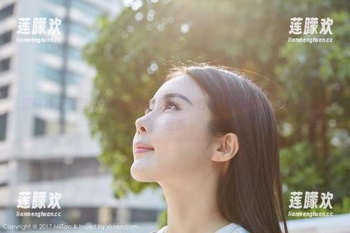 蜜桃社 - 萌美Moemi的私房作品，白色如影随形，留给我无限遐想