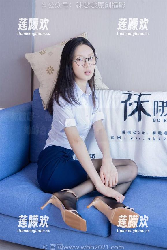 袜啵啵 - 私房小安，一头粉色的梦！逛逛她的合集，满满都是甜甜的气息～