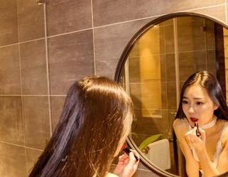 轰趴猫 - 当婚纱遇上网盘：陈雅漫的完美合集—你能点赞几次？