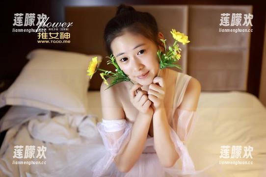 青豆客-汪佩妮Penny 青豆客 - 短裙季节,汪佩妮Penny在线原图,停不下来的目光!