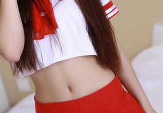 青豆客 - 瞅瞅罗婉莹的原图，和服的每个褶皱都让我觉得时光都慢下来了