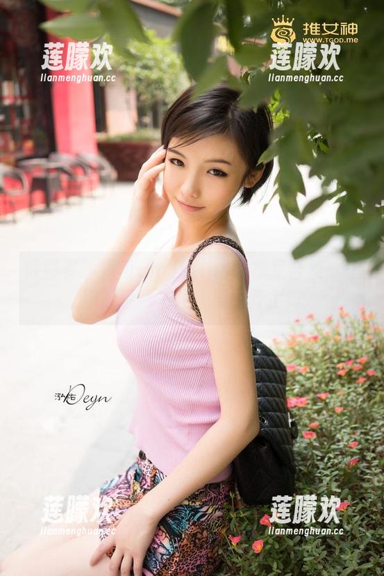 青豆客 - 黄可christine的裸足合集：让脚趾轻舞飞扬，美图齐上阵