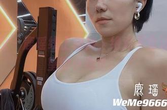 微密圈 - 鹿瑶线上棉袜，绝对不会让你失望的小物件！
